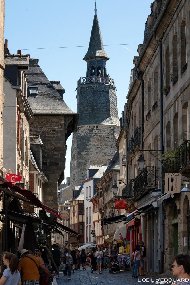 Tour de l'Horloge Dinan Bretagne Visit France Tourisme Vacances Cité Médiévale - Holidays Travel French Brittany City View Tower Architecture Photography