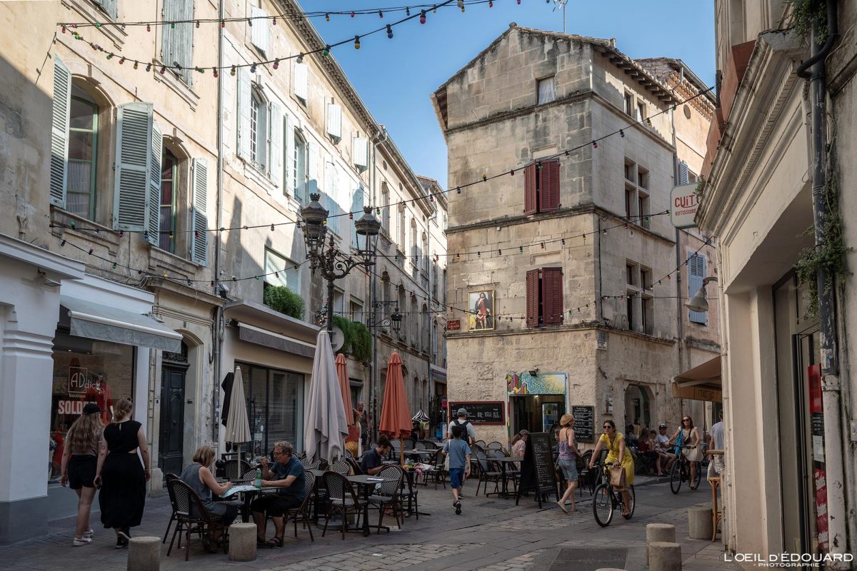 Place Saint-Roch Arles Bouches-du-Rhône Provence-Alpes-Côte d'Azur Visit South of France Tourisme Vacances - Holidays Travel Street Photography