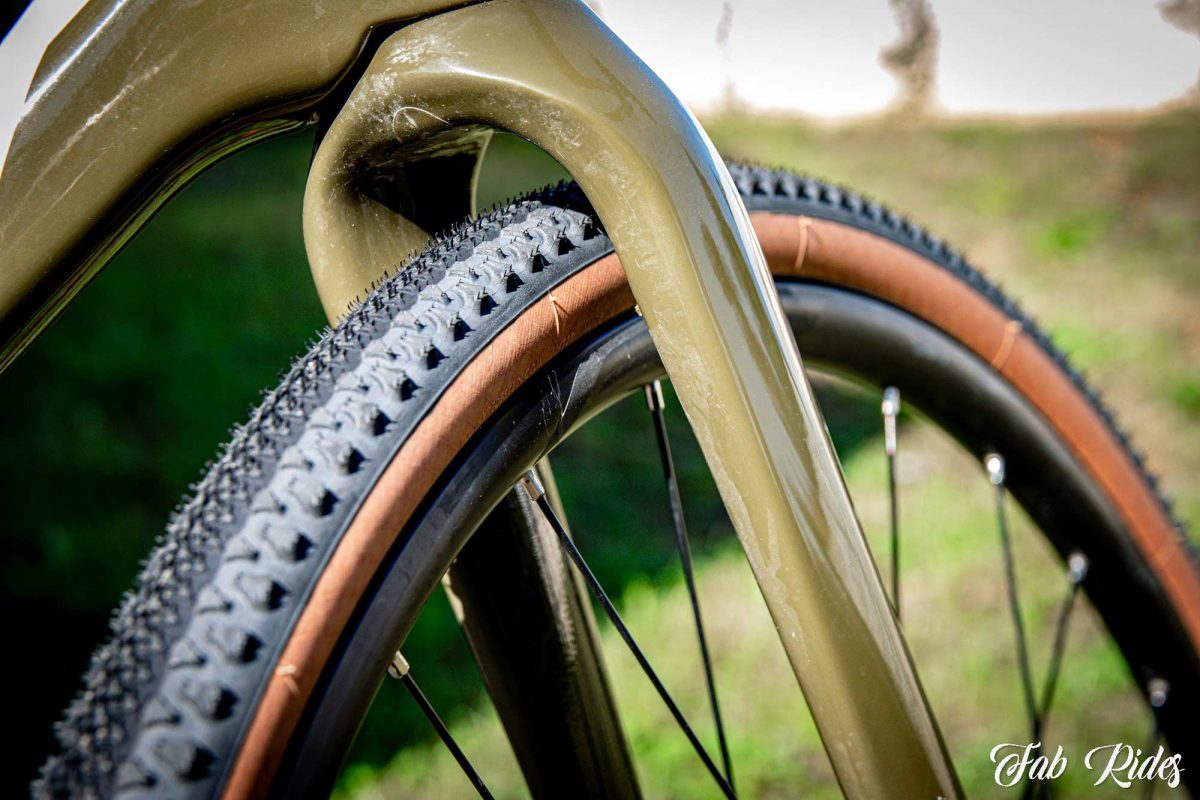 Test Pneus vélo gravel Vredestein Aventura Cyclisme Outdoor Cyclism Gravel Bike Tires Review