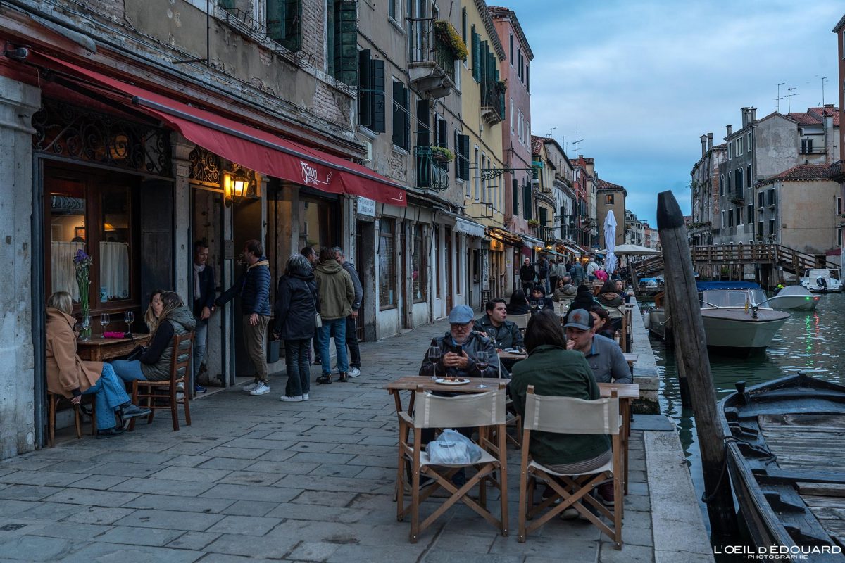 Bar à vin Restaurant Venise Tourisme Italie Voyage - Fondamenta dei Orsemini Al Timon Venezia Italia Venice Visit Italy Travel Europe City Trip