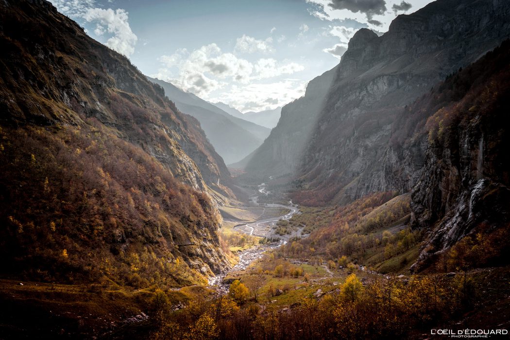 Randonnée Cirque du Fer-à-Cheval Bout du Monde Haut-Giffre Haute-Savoie Alpes France Paysage Montagne Automne Nature Outdoor Hike French Alps Mountain Autumn Landscape Hiking