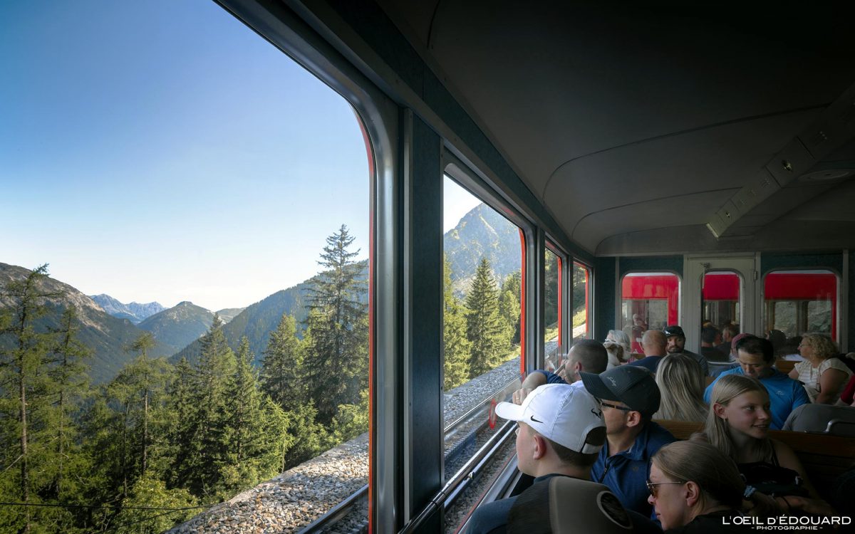 Train du Montenvers Chamonix Massif du Mont-Blanc Haute-Savoie Alpes Visit France Tourisme Paysage Montagne French Alps Mountain Landscape