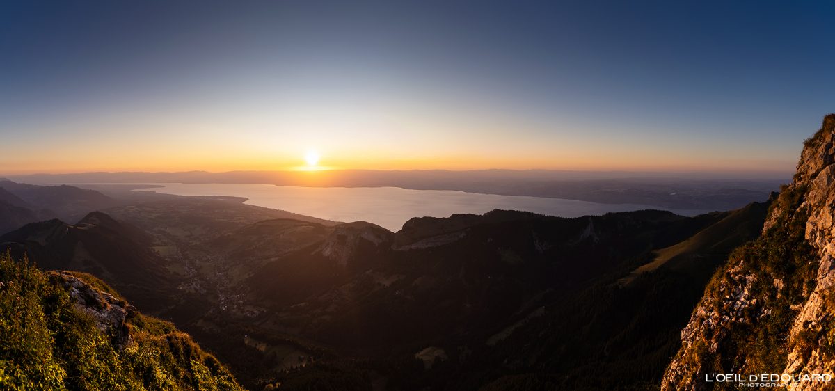 Lac Léman Coucher de Soleil depuis le Refuge de la Dent d'Oche Massif du Chablais Haute-Savoie France Tourisme Paysage Montagne Randonnée Outdoor Nature Hiking Mountain Landscape Sunset Sun