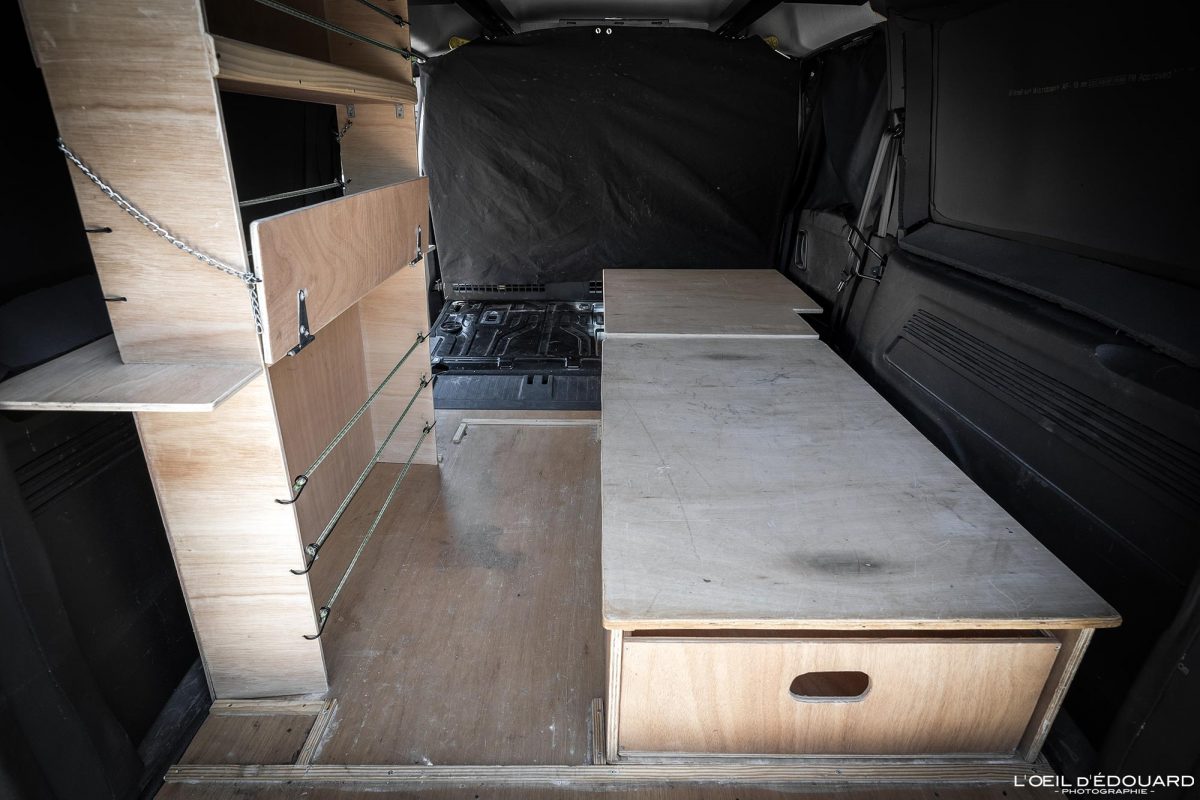 Structure en bois Caissons Lit 1 place - Bricolage Idée Aménagement Voiture Utilitaire Fourgon en Van pour Dormir dedans Road Trip Voyage Travel Car Craft Layout to Sleep in VanLife Bed