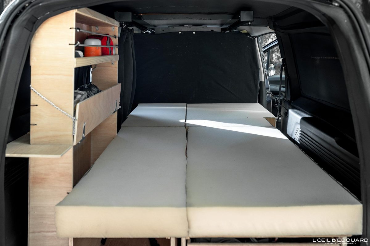 Lit Matelas Mousse Bultex - Bricolage Idée Aménagement Voiture Utilitaire Fourgon en Van pour Dormir dedans Road Trip Voyage Travel Car Craft Layout to Sleep in VanLife Bed Mattress Foam