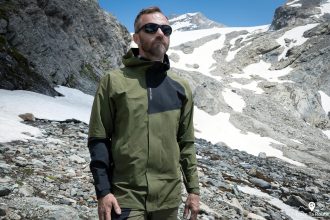 Test Veste Ortovox Seceda 3L Hardshell Jacket Review - Matériel Outdoor Randonnée Montagne Trek Trekking Mountain Hiking Clothes Review