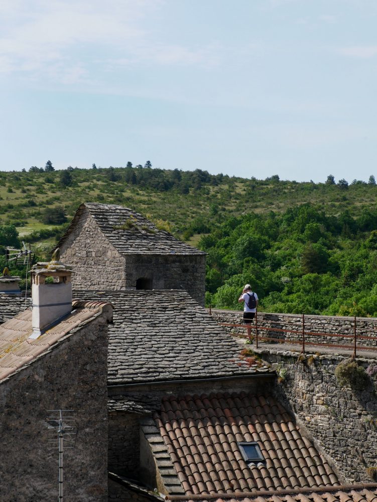 Visiter les remparts de la Couvertoirade